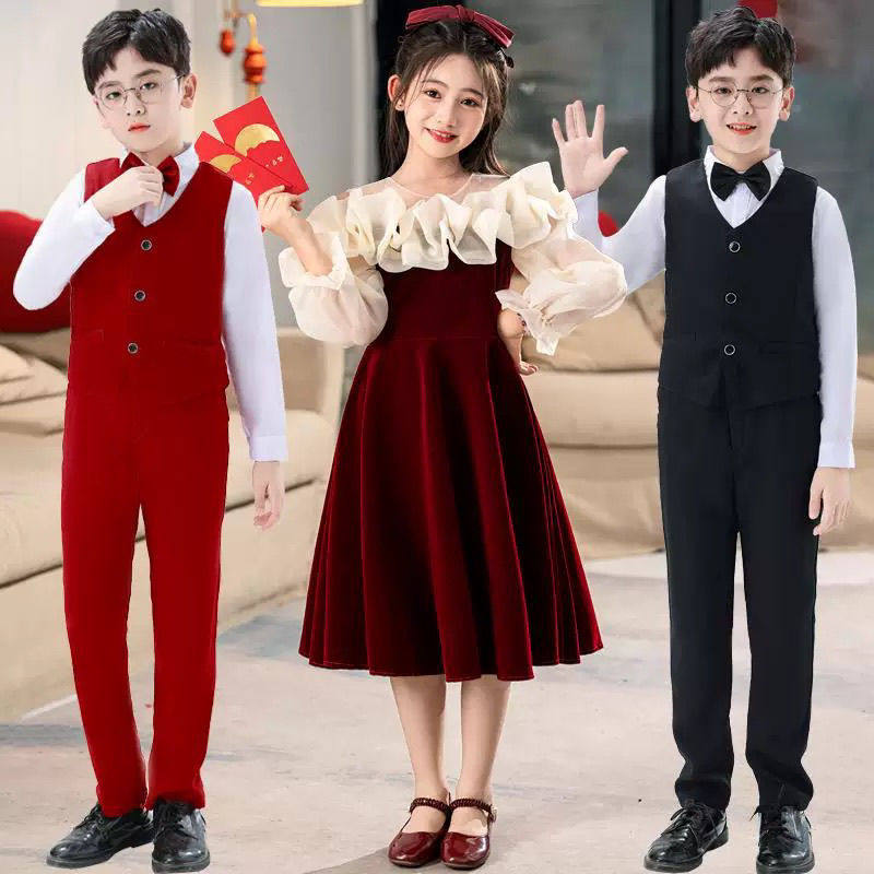 中小学生大合唱团演出服男女歌唱祖国爱国诗歌朗诵演讲比赛中国红