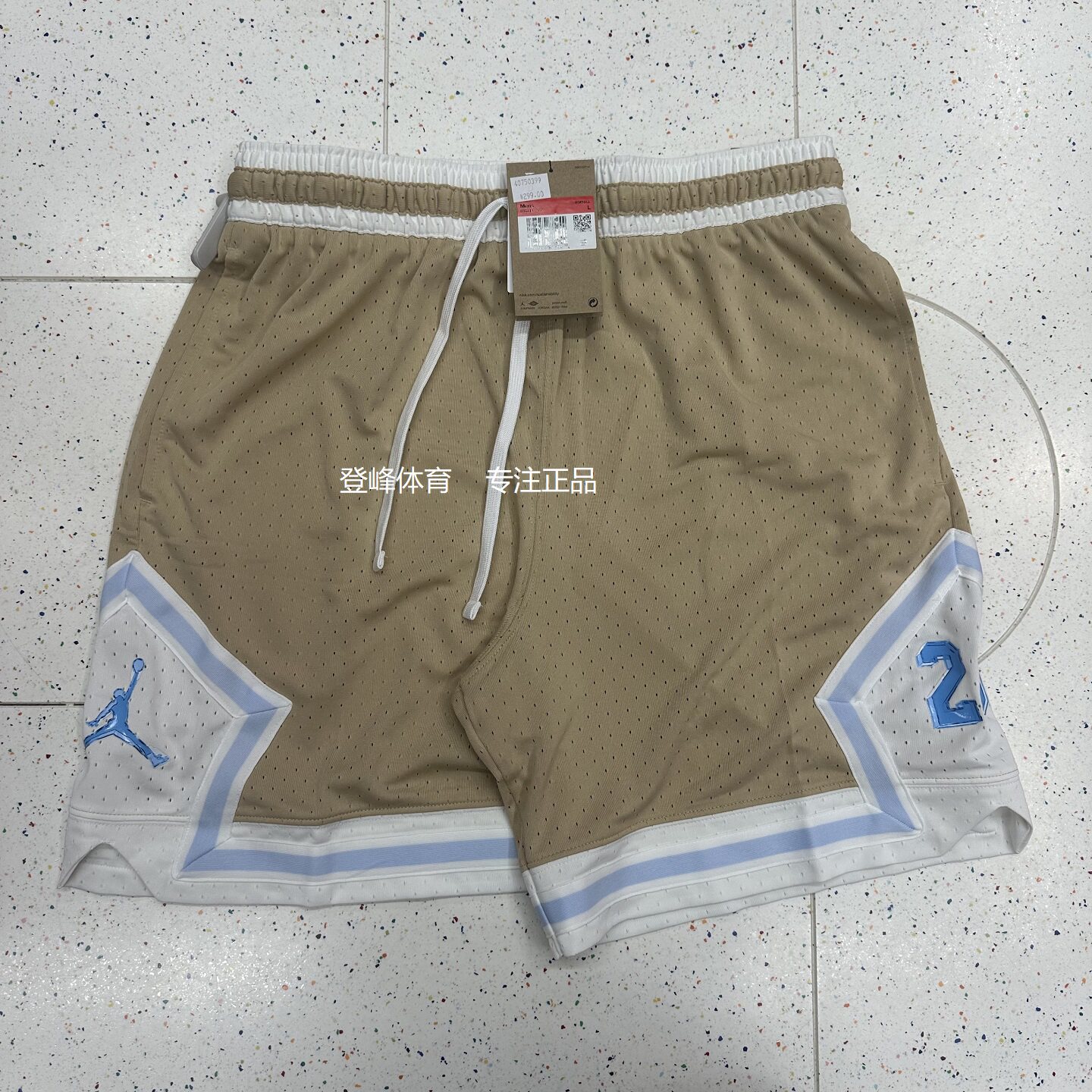 Nike/耐克透气速干篮球运动短裤图片