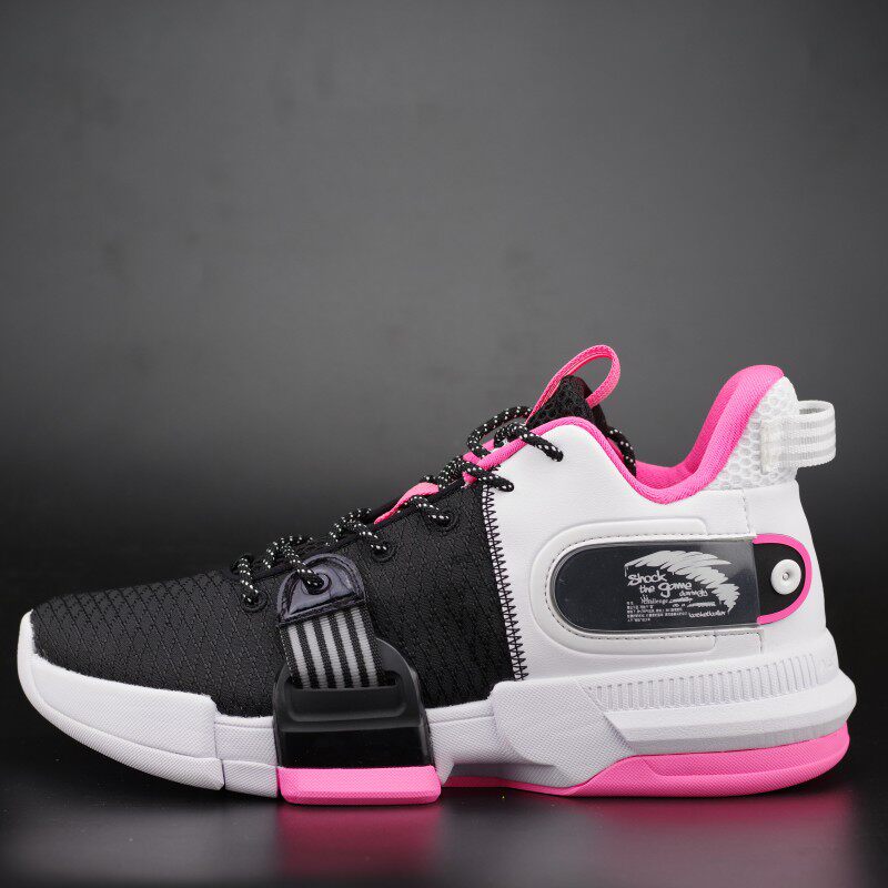 安踏轻狂二代战靴实战耐磨防滑减震舒适抓地高帮篮球鞋112141640