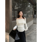 打底衫 GEMQI 外穿露锁骨一字肩上衣 修身 长袖 白色针织衫 毛衣女秋季