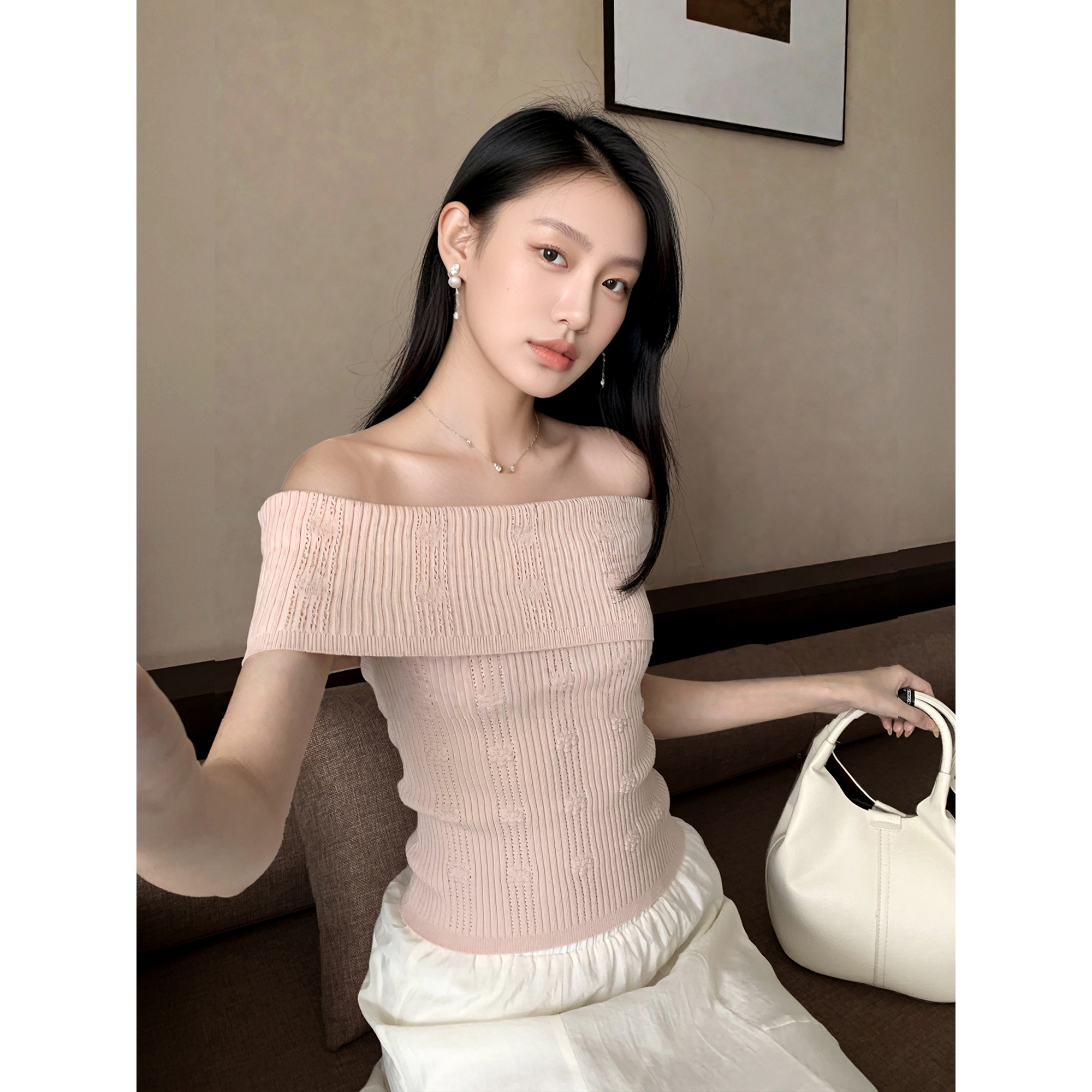 GEMQI一字露肩锁骨粉色针织短袖女夏薄款t恤提花修身辣妹冰丝上衣