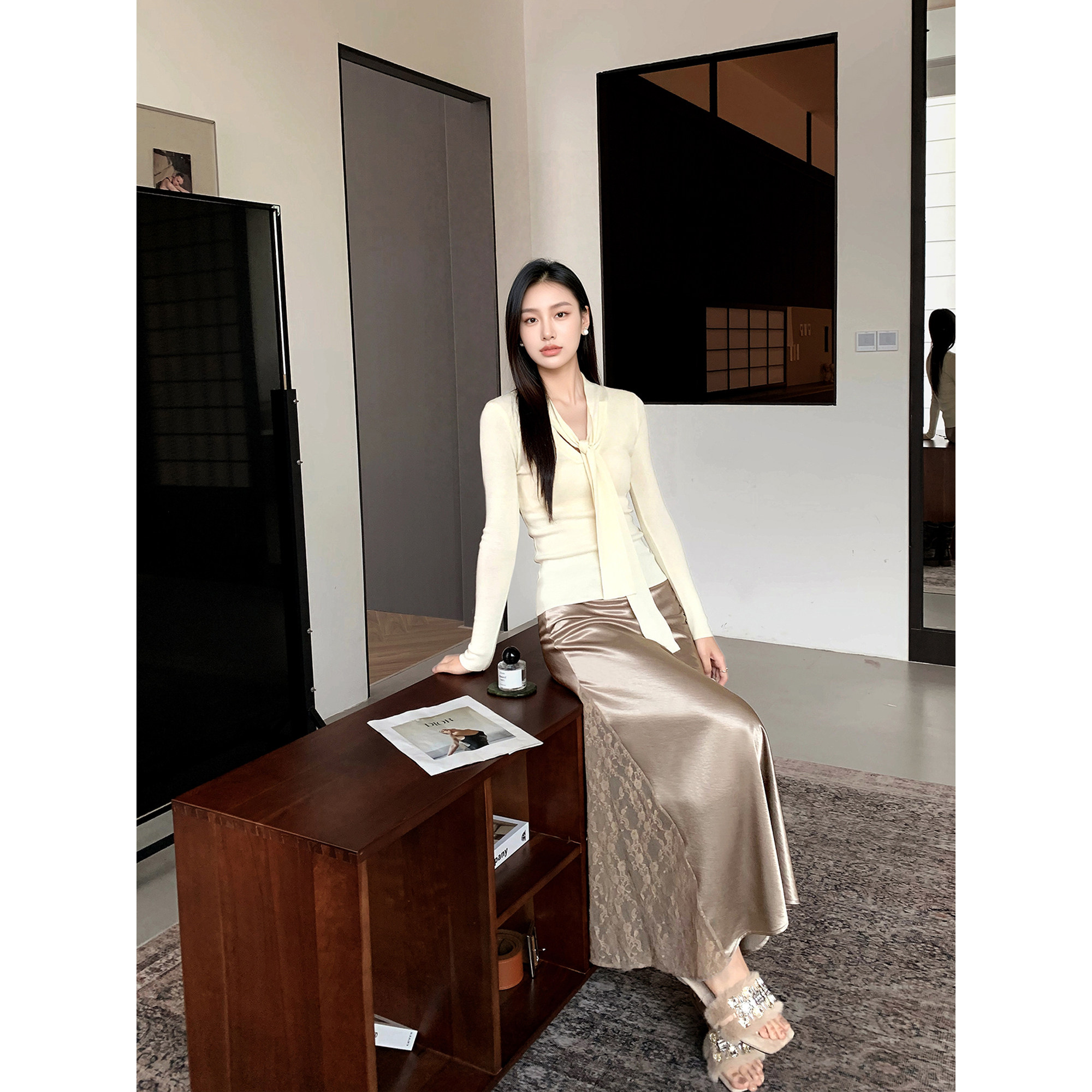 GEMQI 卡其色法式缎面半身裙女2025新款秋季设计感蕾丝包臀鱼尾裙,女装/女士精品,半身裙,淘宝优惠券,粉丝福利购,淘宝优惠卷