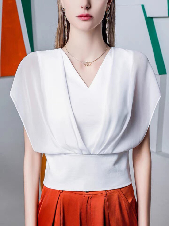 2026夏季新款雪纺蝙蝠袖拼接V领T恤女短袖修身设计感春夏洋气上衣