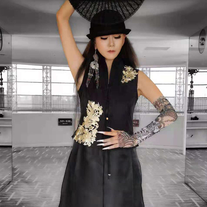 杨丽萍原创设计民族风中长款马甲