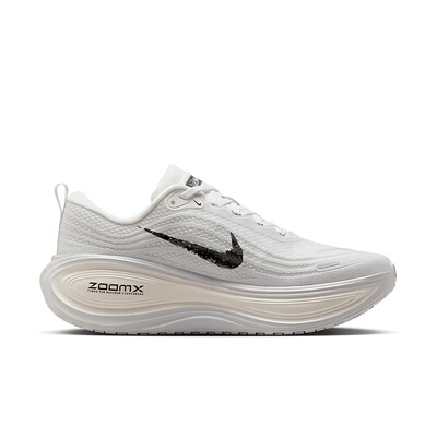 NikeZoomXVomero跑步鞋