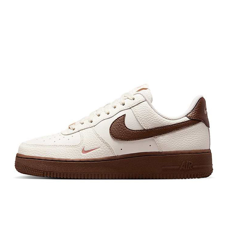 Nike Air Force 1空军一号 米白 女子运动休闲低帮板鞋IM3378-122