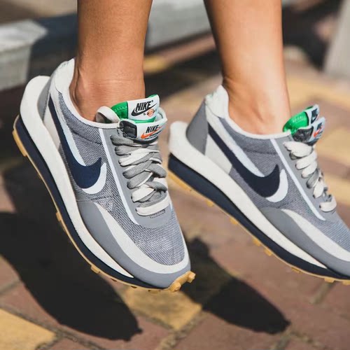 Nike三方联名灰蓝解构跑步鞋