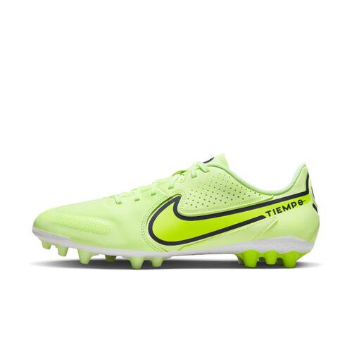 Nike绿黑色男款低帮足球鞋