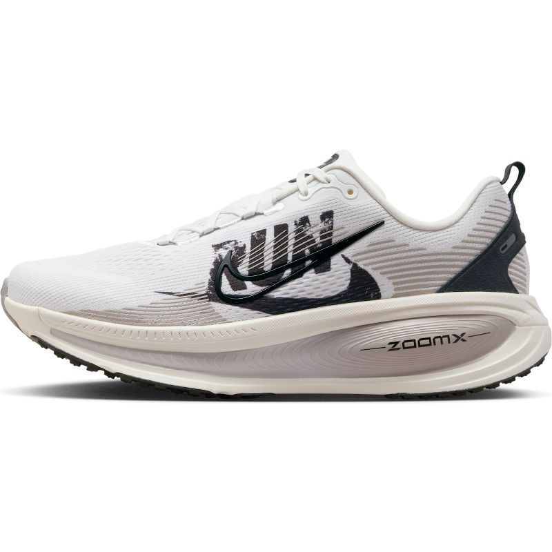 Nike运动休闲舒适百搭跑步鞋