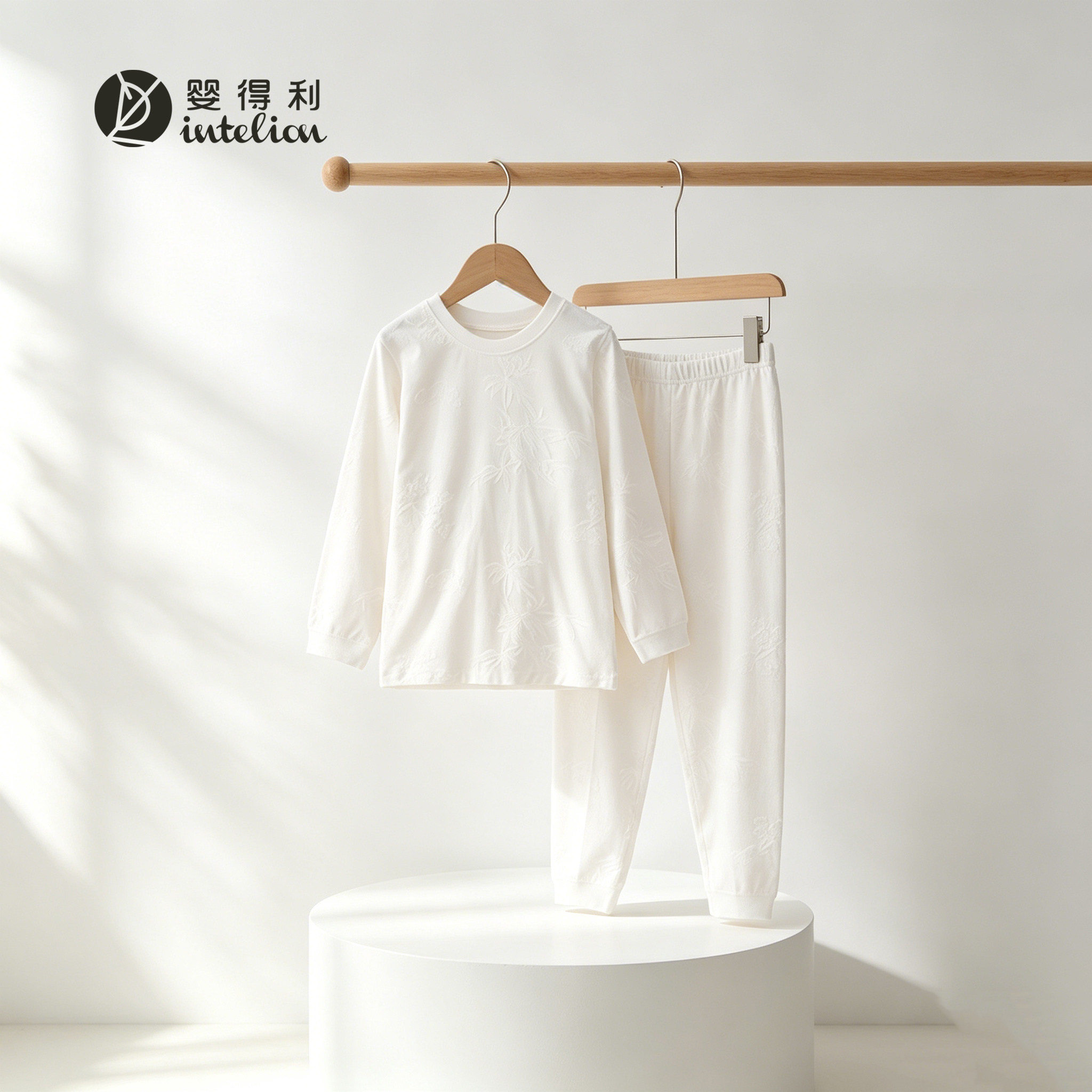 婴得利莫代尔宝宝内衣套装图片