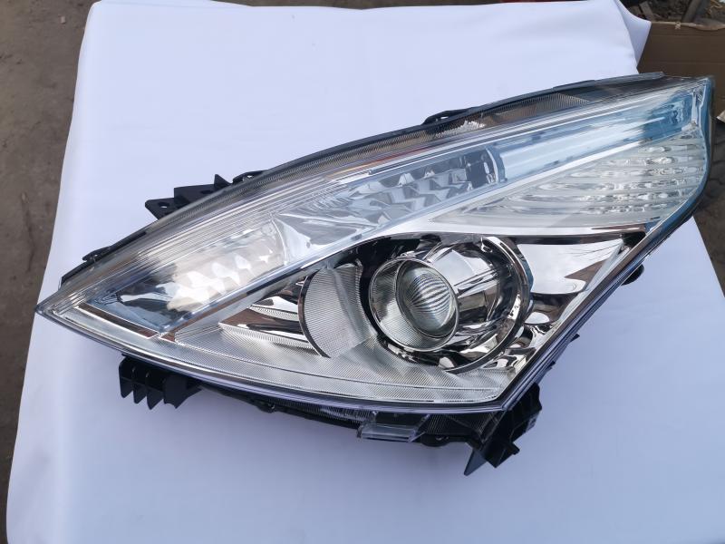 适用于日产天籁公爵11 12款前大灯 照明 带随动转向 高配原装配件