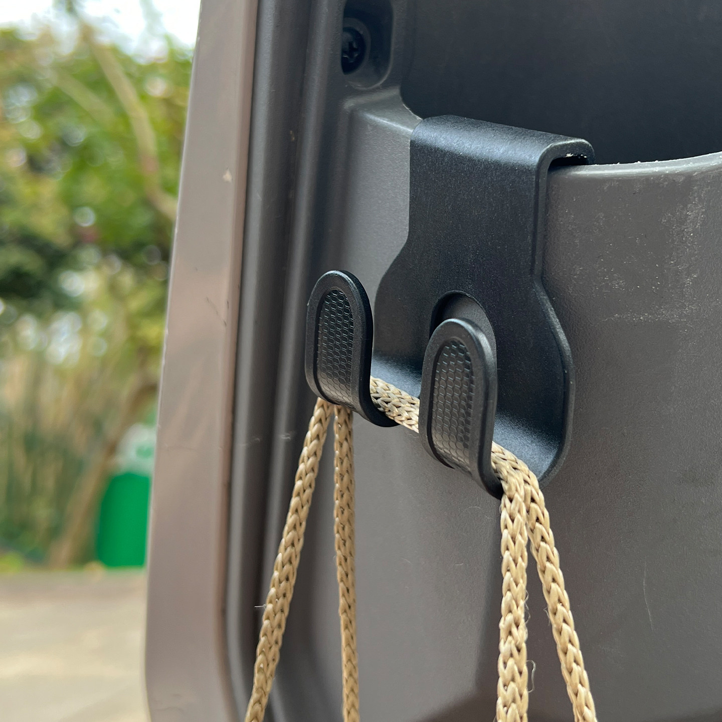 电动车专用挂钩前置通用摩托车电瓶车多功能外卖骑手的万能挂物钩