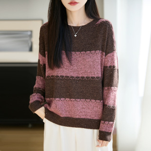2026年秋冬新款羊毛圆领针织衫长袖女拼色亮片宽松套头打底衫女款