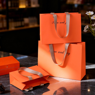 礼物袋高级感橙色礼品袋生日伴手礼袋小中大号包装袋简约手提袋子