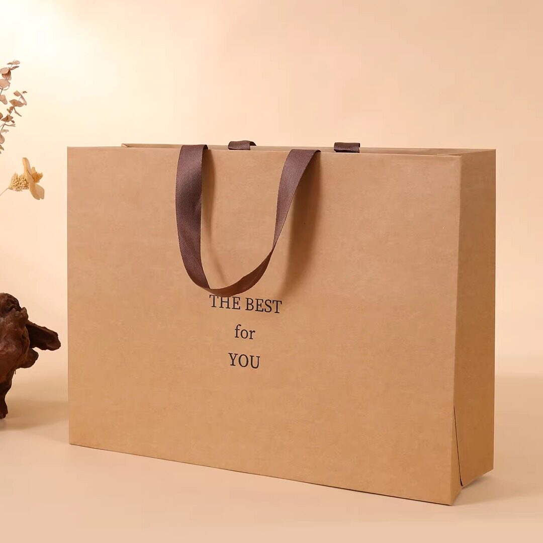 高级感牛皮纸袋手提袋高档服装店女装衣服春夏装礼品购物包装袋子