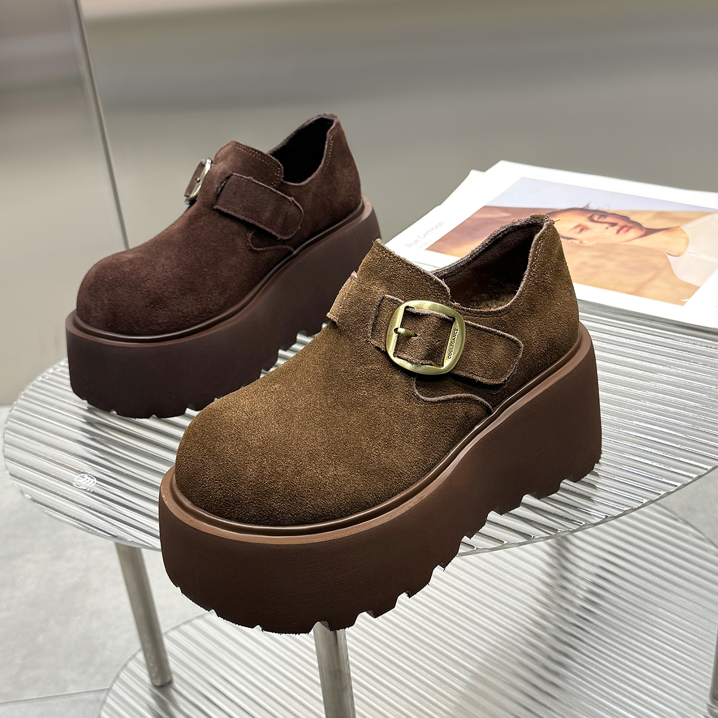 山山2025冬季磨砂反绒勃肯鞋女松糕厚底搭扣休闲鞋增高轻便一脚蹬