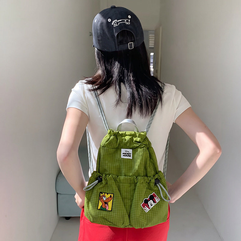 学院风米奇双肩包女学生休闲背包抽绳设计卡通书包轻便旅行包