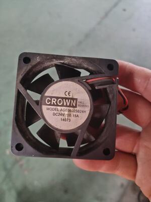 CROWN全新AGE06025B24H DC24V 0.15A 6CM舞台灯光光速灯电源风扇