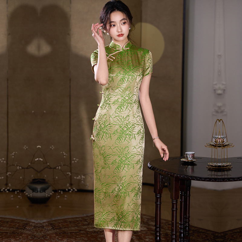 蔓楼兰官方逸红颜独特漂亮华族经典国际大牌旗袍先生崔万志旗舰店