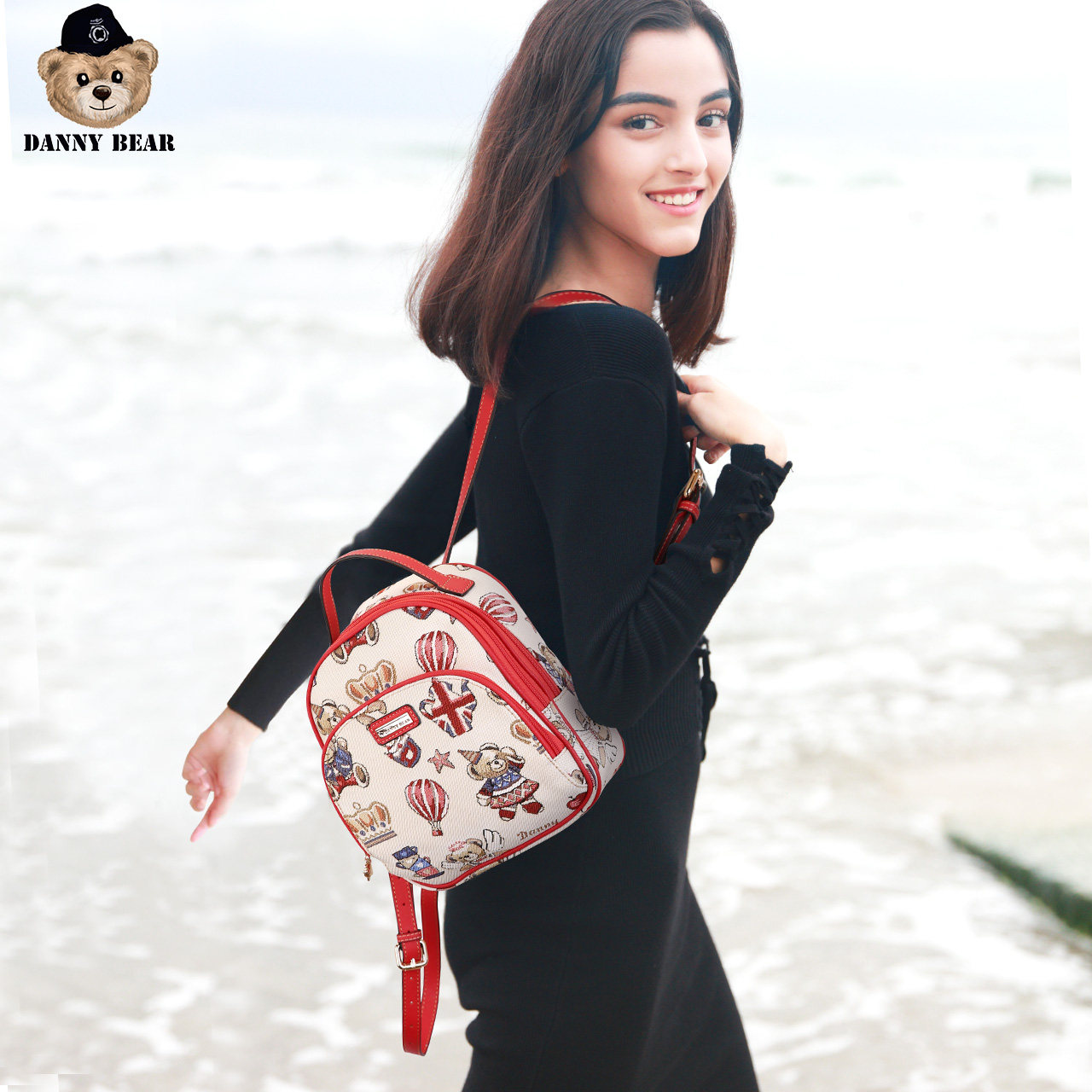 丹尼熊新款双肩包休闲小熊布包复古学院背包双拉链女包DMB9115071