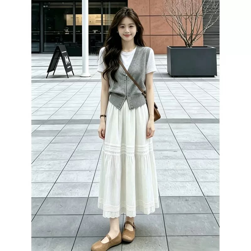 韩系松弛感灰白假两件上衣白色大摆长裙两件套时尚套装女套装西装
