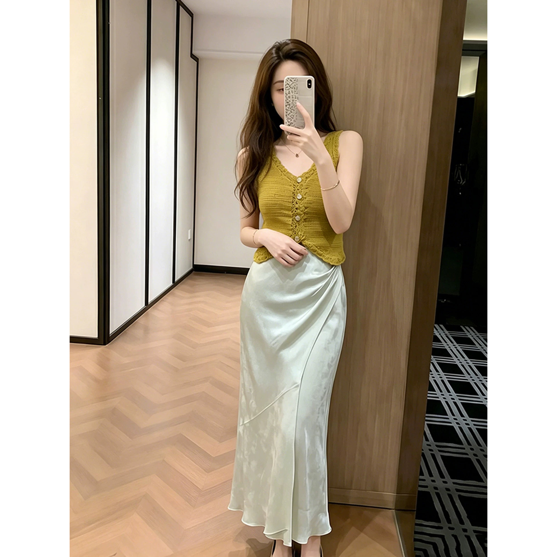 2026夏超火漂亮一整套大方得体巨好看的无袖上衣半身裙套装女