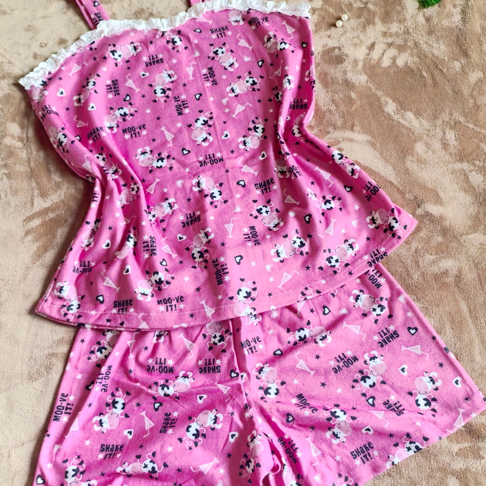 吊带衣服+短裤套装性感可爱绵软
