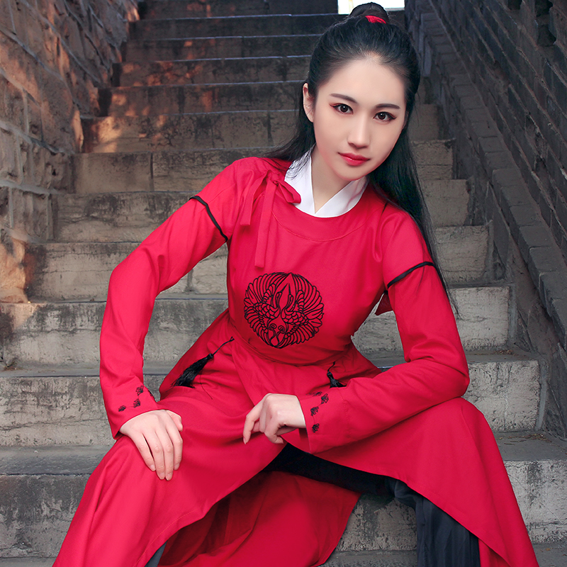 古装圆领长袍汉服女侠客唐制