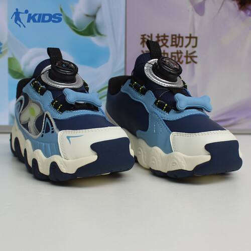 乔丹儿童2026秋新款男小童休闲鞋旋转扣皮面运动鞋TDD04C264409B