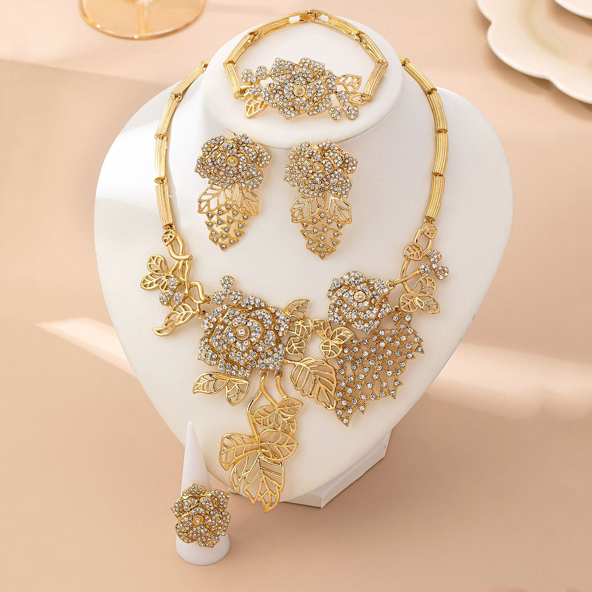 复古风镂空花朵叶子水钻项链套装