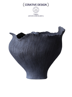 TAKA极简黑色陶瓷花瓶景德镇不规则造型高级感家居艺术装饰摆件