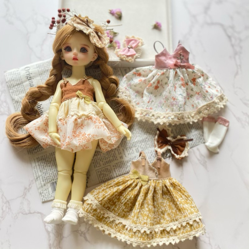 bjd6分娃衣棉雪纺拼色吊带连衣裙发饰袜子3点新品特价