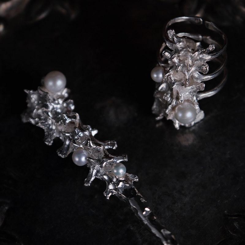 原创设计《嶙峋》骨骼元素清冷高级感发簪冷淡风925纯银簪艺术感