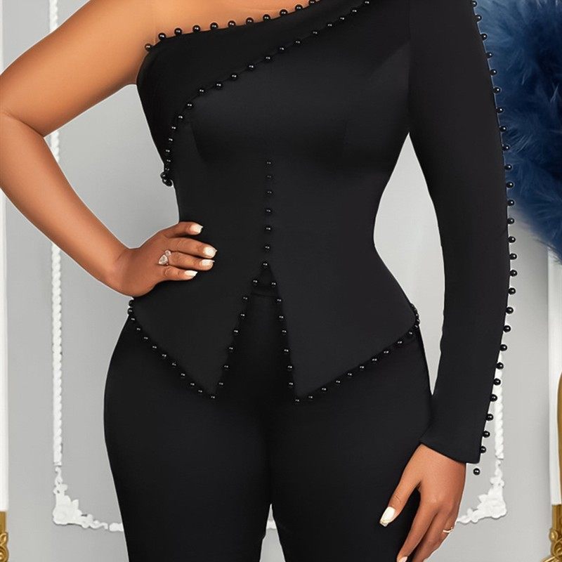 Solid slanted shoulder beads two-piece set纯色斜肩钉珠两件套,女装/女士精品,大码套装,淘宝优惠券,粉丝福利购,淘宝优惠卷