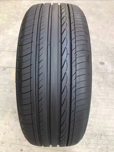 优科豪马225/45R19V551V轮胎