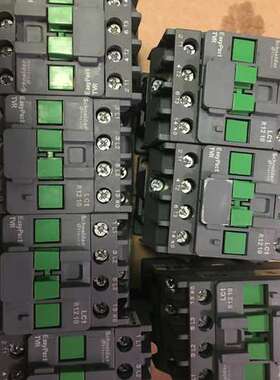 接触器LC1R1210M5N 12A AC220V