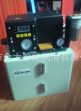 22791-26M喷雾器K2000C贝奇尔气动润滑油泵