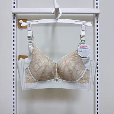 都市丽人文胸女新款雕花聚薄杯