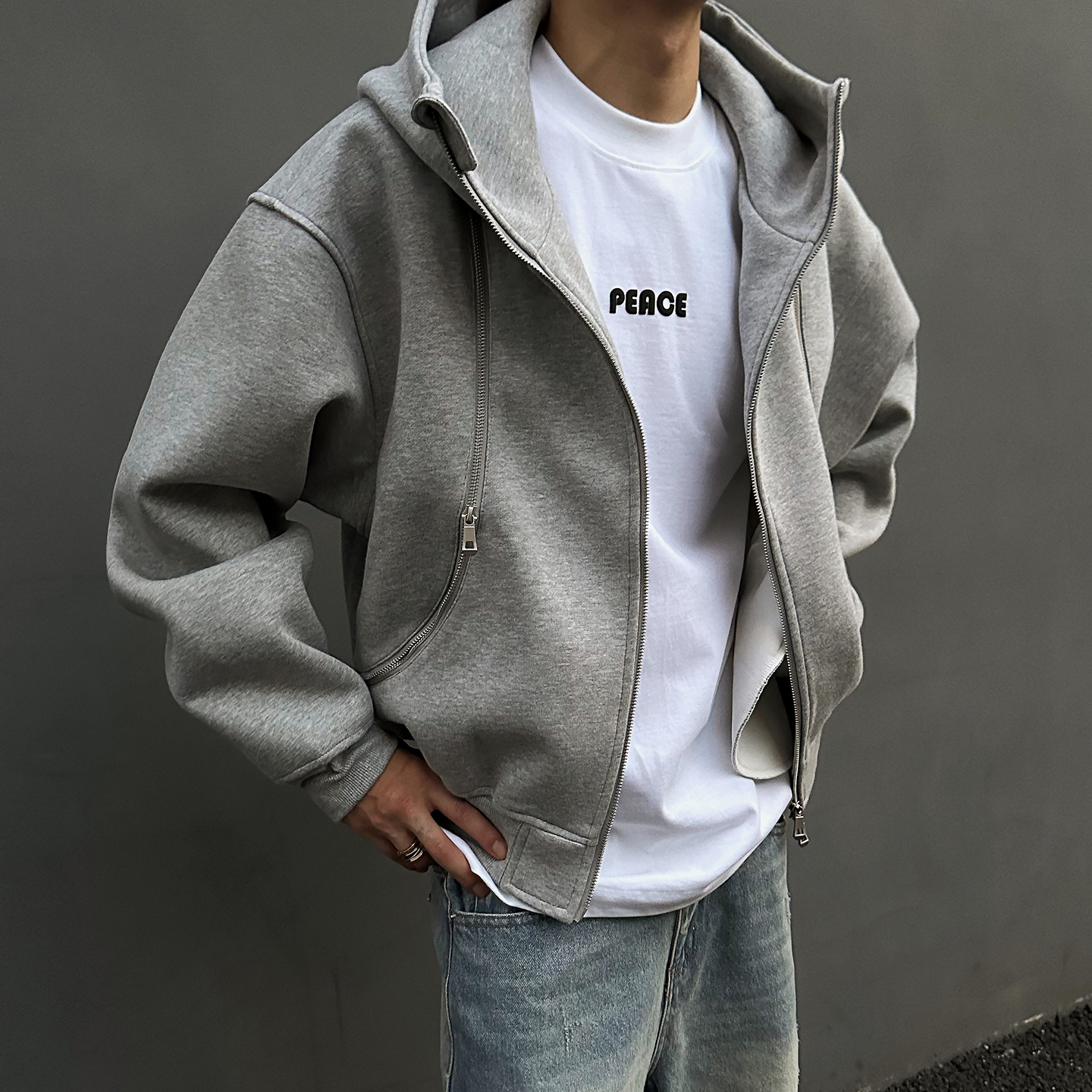 500克拉链解构短款连帽开衫卫衣