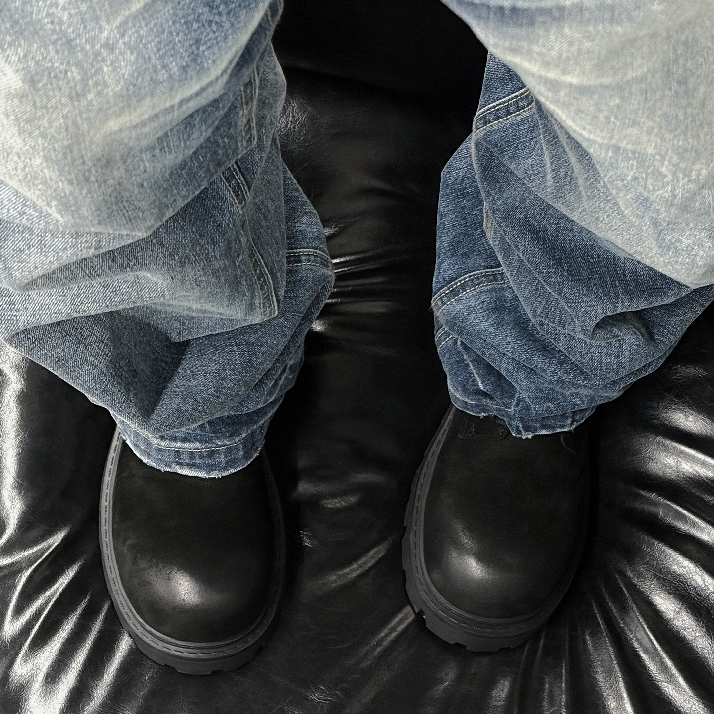 米奇高帮擦色马丁靴男侧拉链厚底