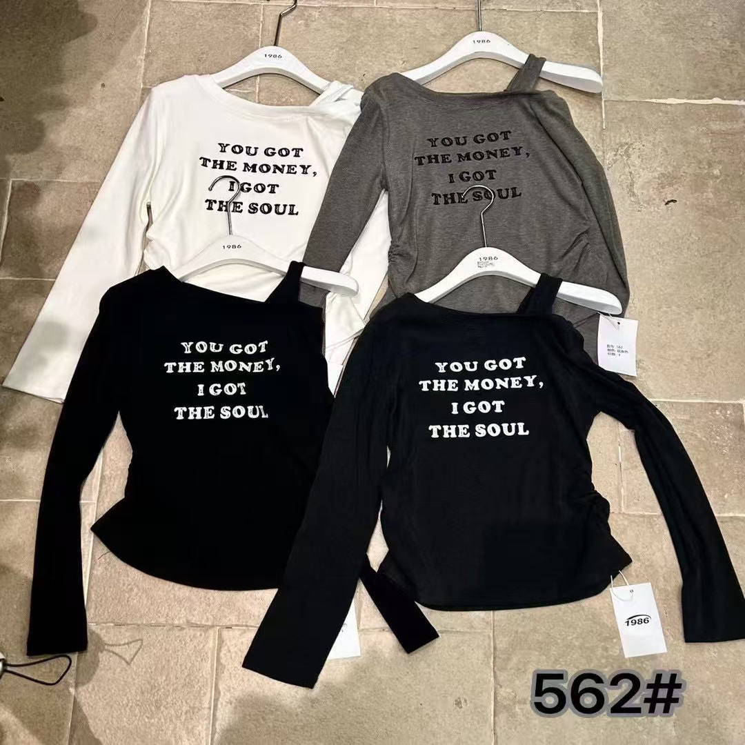 1986长袖T恤字母宽松上衣562