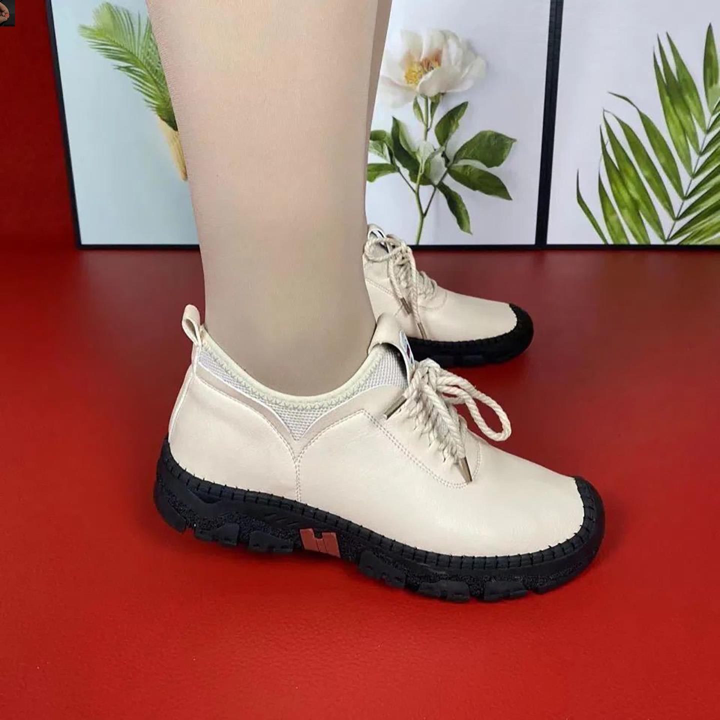 磊鼓女鞋软底防滑妈妈鞋2025新款秋冬防水保暖皮靴真皮平底鞋子女
