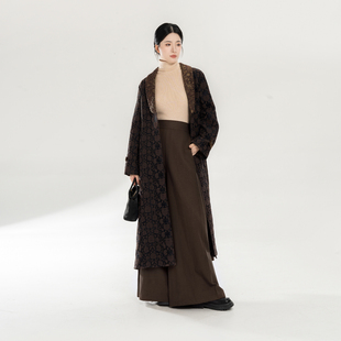 织造司[落秋霜]新中式莲花牡丹提花披袄大衣外套高领毛衣改良宋裤