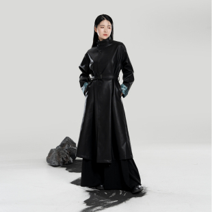 织造司[夜澜]原创汉元素改良圆领袍半高领长款风衣大衣皮衣外套女