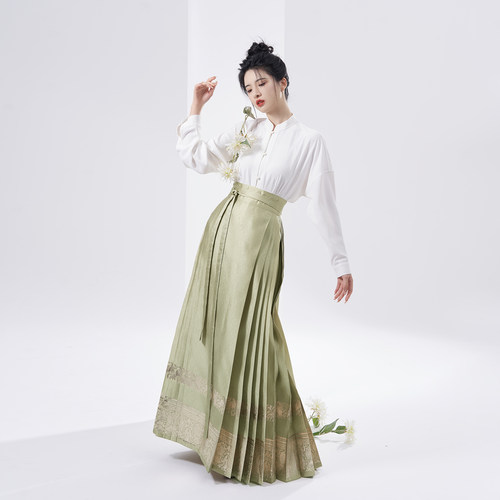 织造司原创明制汉服吉桃福鲤