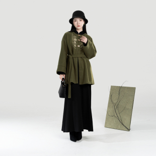 连衣裙A字修身 织造司 圆领对襟大衣立领喇叭长袖 新中式 长裙 苔石