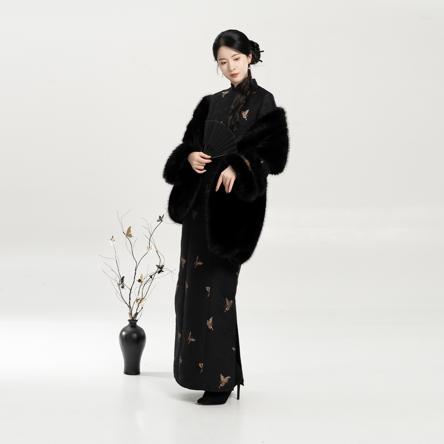 织造司×广东省博物馆联名走秀款【漆金蝶】旗袍连衣裙仿貂毛披肩