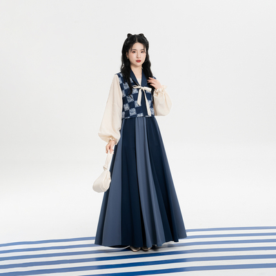 织造司[海盐奶冻]唐制汉服玉兔灵芝纹改良翻领唐褙子圆领衫八破裙