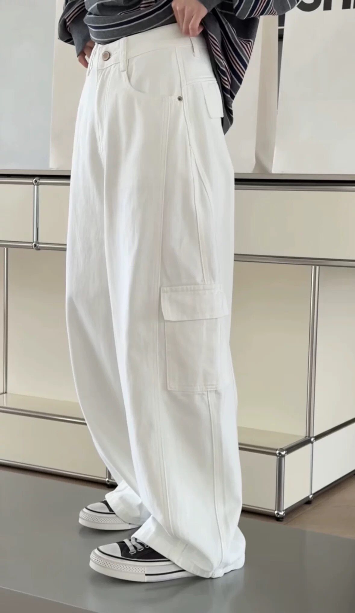 现 诗歌兰女装2026春款75011复古工装风设计感小众口袋工装牛仔裤