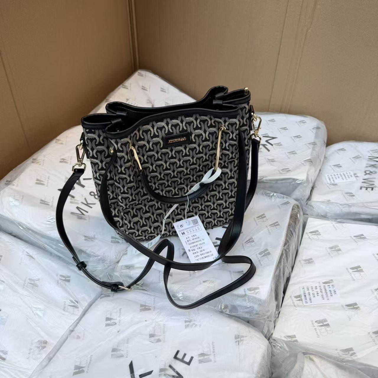 复古老钱风！吊牌价600+~国内公司单~经典提花面料老花水桶托特包,箱包皮具/热销女包/男包,水桶包,淘宝优惠券,粉丝福利购,淘宝优惠卷